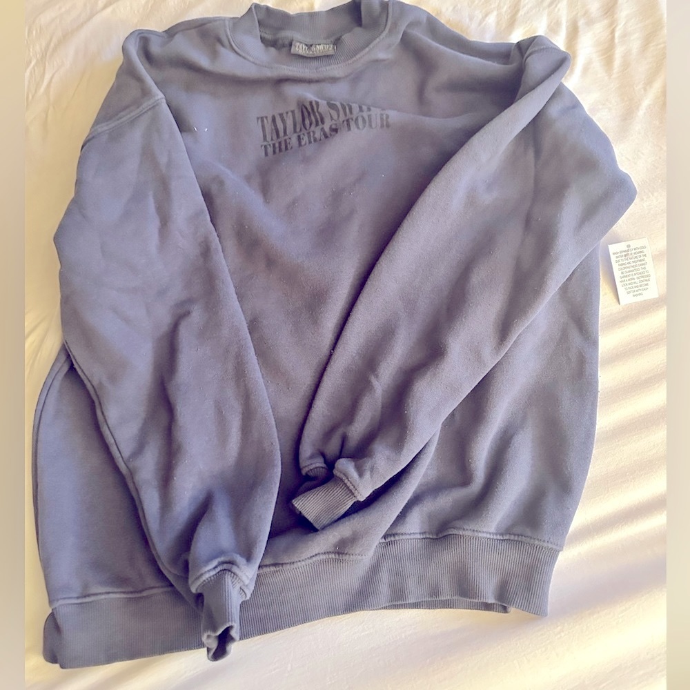 Eras Tour Blue Crewneck Exclusive Show Only Merch Taylor Swift - Picture 2 of 4